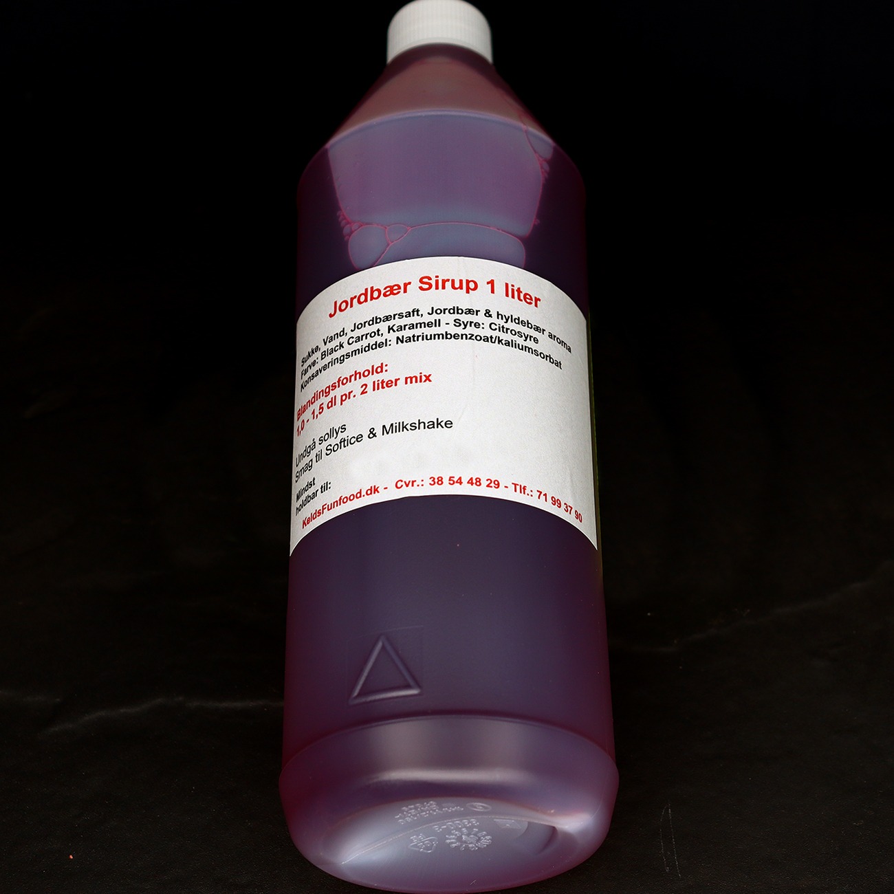 Jordbaer-sirup-1-liter-WEB